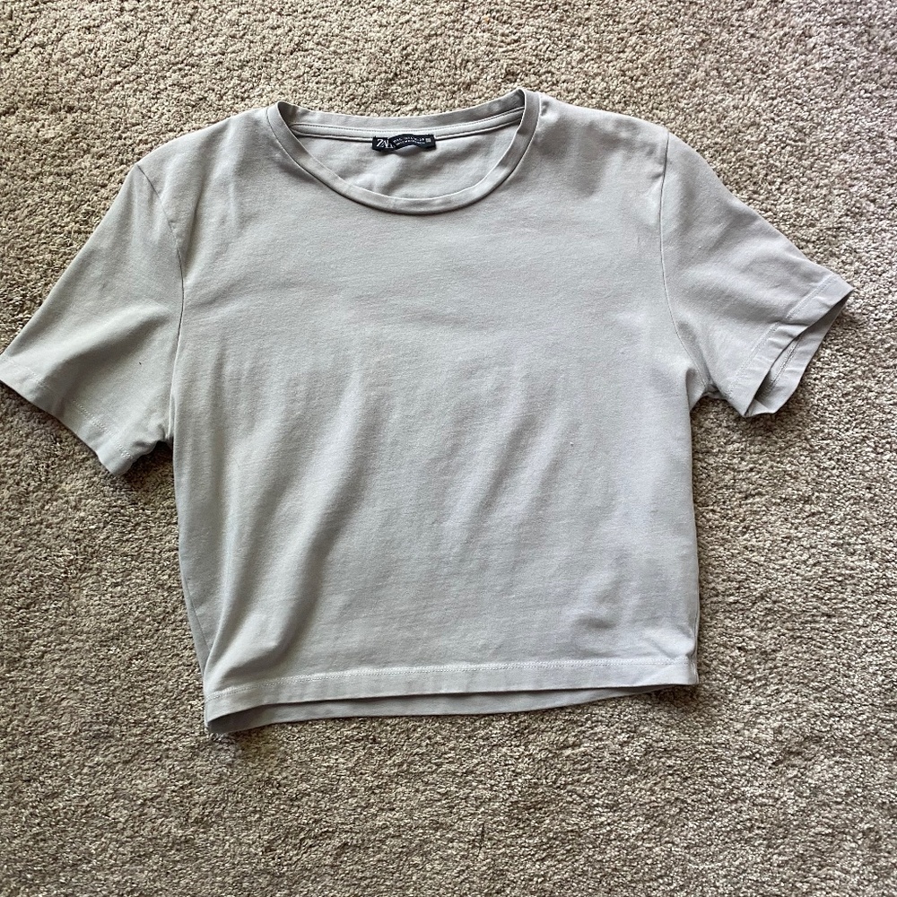 Zara T-Shirt